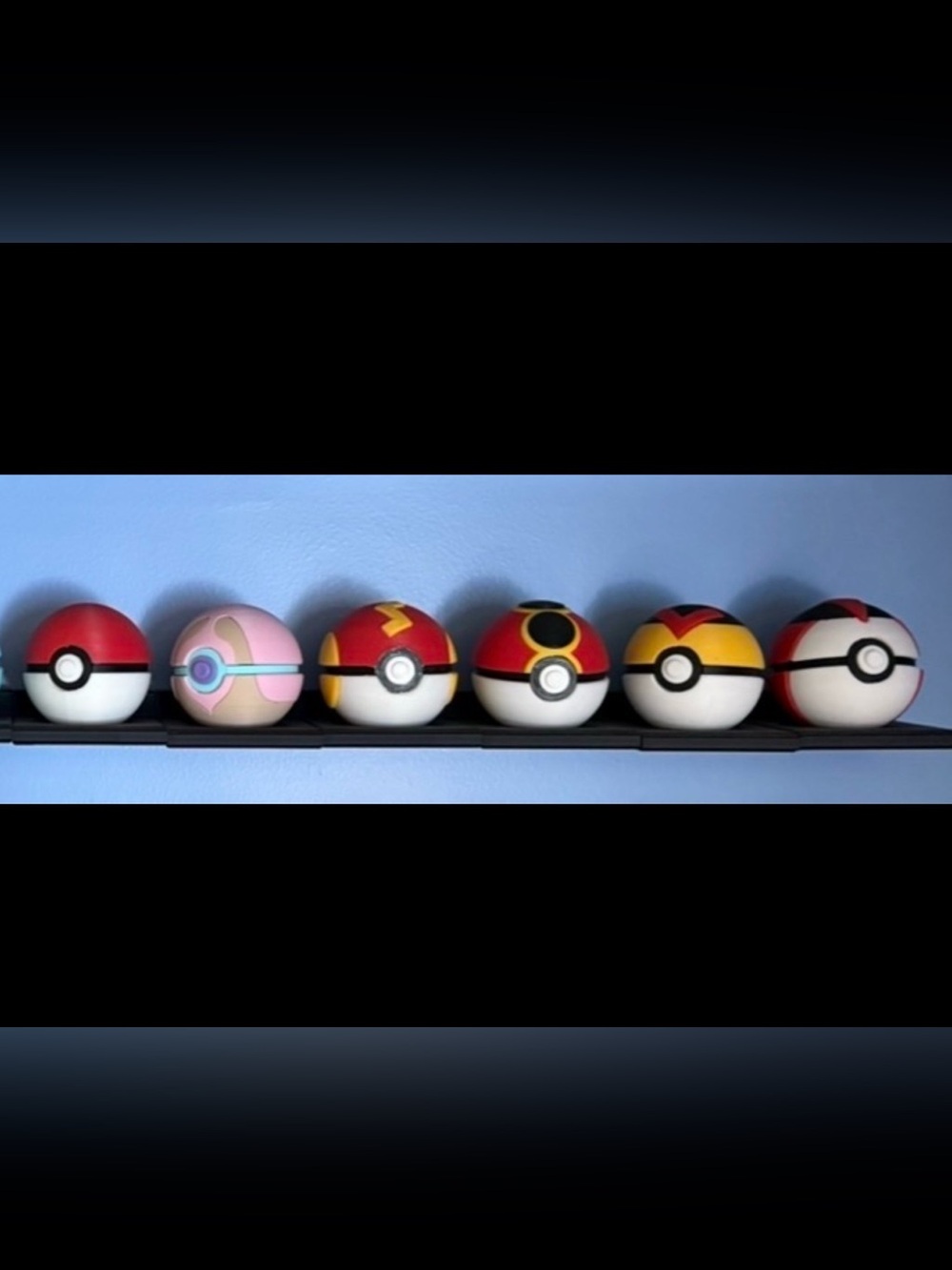 Set of 6 Collectors Poké Ball Replicas